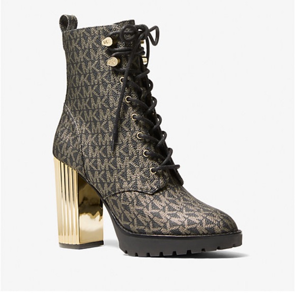 Michael Kors Porter Logo Lace-Up Boot ✨brand new✨ No box - Picture 1 of 13
